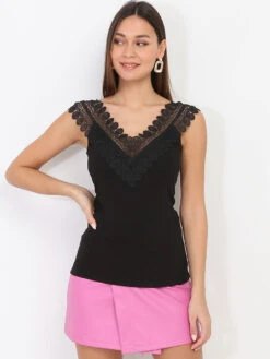 Débardeur Col V à Dentelle